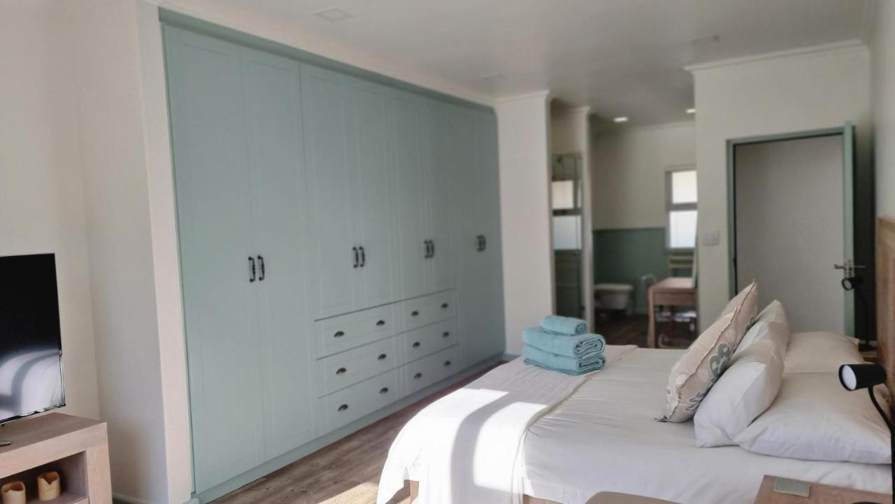 Beautiful Cottage Fantastic Beach ออยสเตอร์เบย์ ภายนอก รูปภาพ